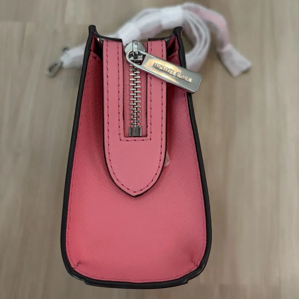 MICHAEL KORS  SHEILA SMALL EAST WEST SHOULDER CROSSBODY BAG TEA ROSE
